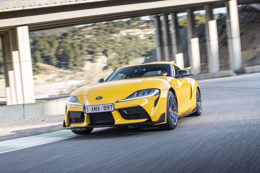  Toyota GR Supra 2.0 (A90) 2020 года  (WW) (фото 8 из 40)